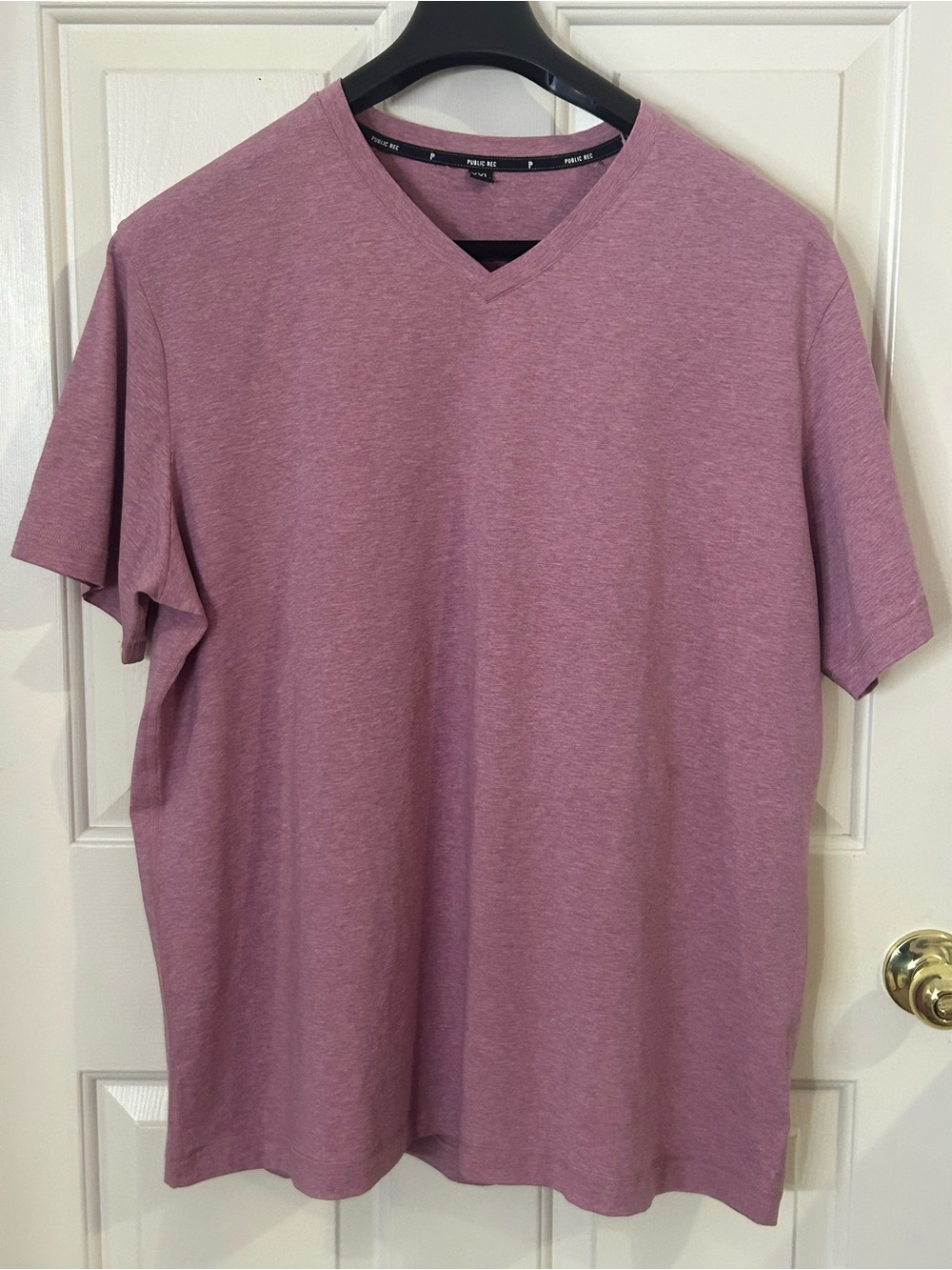 NWOT Public Rec T-shirt 2XL Go To V Neck Pink Lightweight Stretch Minimalist